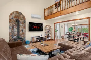 Whitetail House - Image 3