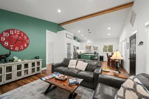 Beautiful new build home in historic Gig Harbor Wa. - Image 5