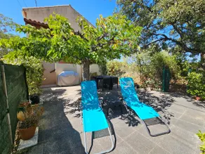 Family home with sea view - Image 5