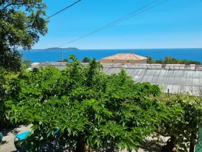 Family home with sea view - Image 3