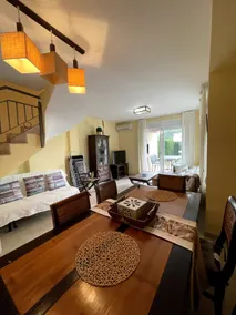 A nice townhouse with a private garden - Image 3