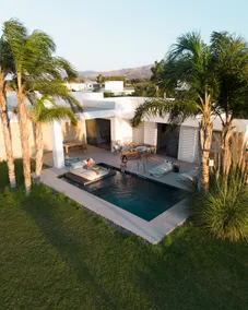 TAF All Villas Beachfront - One Bedroom & TESLA i - Image 3