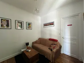 SUPER DEAL near Paris center - Image 3