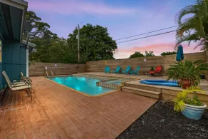 Shark Tank Getaway | Heated Pool and Hot Tub - Image 4