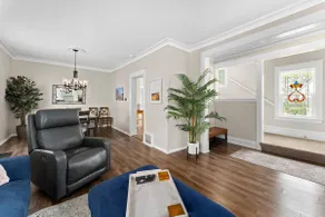 Spacious and immaculate home in Easttown! - Image 5