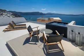 Panoramic Suite | Outdoor Hot Tub | Caldera View - Image 5