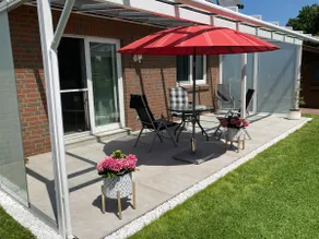 Modern 2-room apartment with covered terrace - Image 3