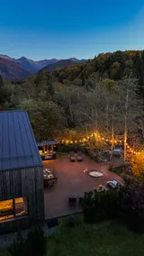 La Râu 663A - Riverside Mountain Chalet with Outdoor Jacuzzi - Image 2