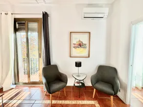 Central space for your stay - Image 4