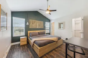 Fully renovated Long-Term 2/2 In North Austin! - Image 5