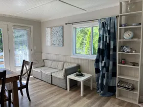 Blue cottage in Port Franks - Image 4