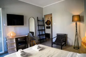 “Sea”. A cute 1 bedroom escape by the beachfront - Image 4