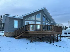 Beautiful Clearwater Lake Lakeview Home The Pas,MB - Image 3