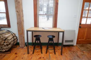 Cabin Retreat in Southern Vermont - Image 4