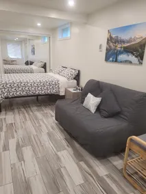 Modern studio with kitchenette and bath - Image 2