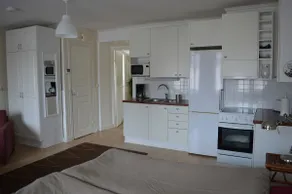 Charming wooden apartment with private balcony - Image 5