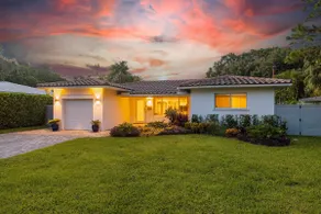 Lush Luxury Marvel in Miami w/Pool&Bbq - Image 2