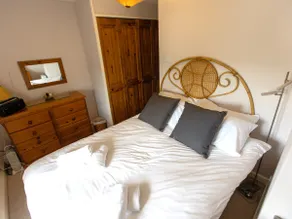 Cosy cottage with views over the Shropshire hills - Pass the Keys - Image 5