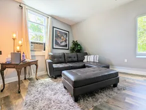 Art Haven Coastal Retreat - Image 2