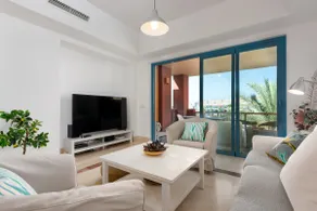 Marina views Sotogrande - Image 2