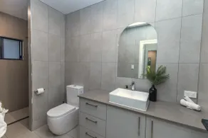 The Olive Abode - Atherton - Image 3