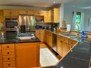 Expansive Lake Sunapee Home*Mountain View*Sleep20+ - Image 5