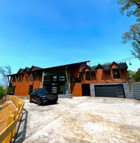 Luxury House private pool & Indoor Basketball court/Movie theater - Image 2