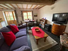 Lovely spacious barn conversion - Image 5