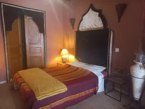 Bedroom and bathroom ”The Thousand and One Nights” - Image 3