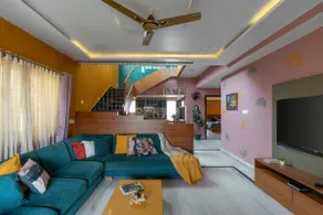 5BR Hill View•Duplex Rooftop Lawn•5 min HiTechCity - Image 2