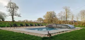 Bleu - 3 star small gite with hot tub and heated pool - Image 5