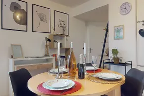 Exceptional two-room apartment with terrace - Image 5