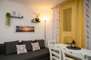 [Casa Vacanze LE MURA] Free Parking & Wi-Fi - Image 4