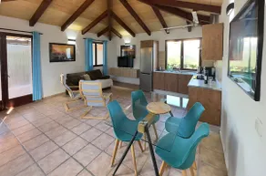 Villa avec un grand espace détente et  jardin privé à Lajares. - Image 4