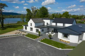 Unique residence on the shore of Lough Arrow Sligo - Image 5