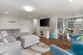 Cozy Beach House Minutes From Dayton! - Image 2