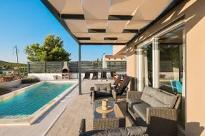 Villa Carmen ZadarVillas - Image 2