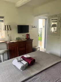 Pleasant quiet studio, in private villa - Image 3