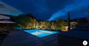 Casa di lusso con bellissimo giardino e piscina privata - Image 5