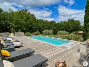 Casa di lusso con bellissimo giardino e piscina privata - Image 2