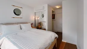 Modern 3BDR/4BDS in DT / AC / Pool / Gym / Best Location + Parking - Image 3