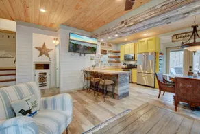 Amazing Lakefront Lighthouse with Private Beach - Image 3