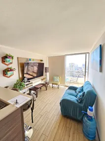 Waterfront apartment - Image 2