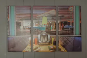 Retro Retreat - 1 Bedroom Apartment near Lake MI - Image 3