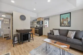 Cozy Cottage | Monthly Stays + WiFi + Parking - Image 2