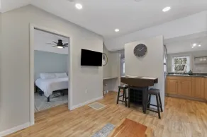 Cozy Cottage | Monthly Stays + WiFi + Parking - Image 3