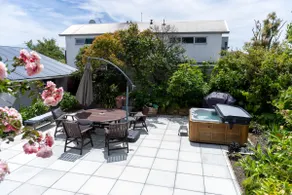 The Bealey Villa-Spa Retreat - Image 2