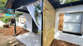 2 bedroom Coastal bungalow minutes from St Simons - Image 3