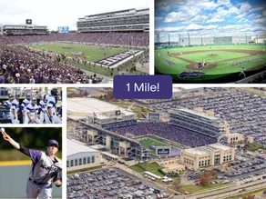 1 mile to the football stadium! King Bed - Image 2