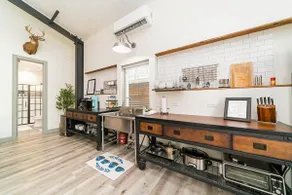 Centrally-Located Studio Apartment on Spacious Lot - Image 5